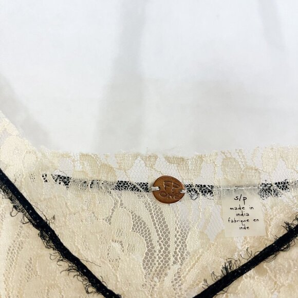 Free People FP One Violette Slip Dress Lace Cream Boho Indie - Size Small - Picture 3 of 6